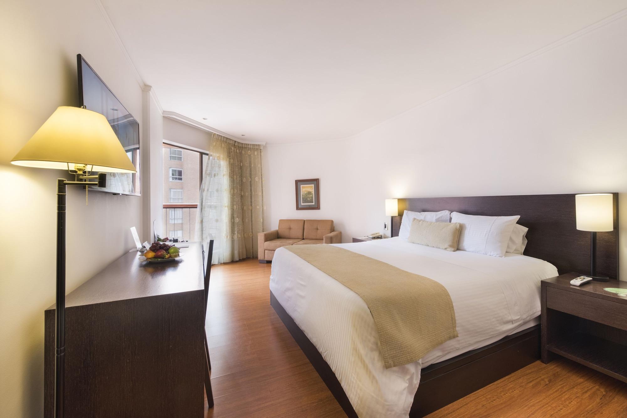 Hotel Dann Carlton Belfort Medellín Eksteriør bilde A room at the hotel