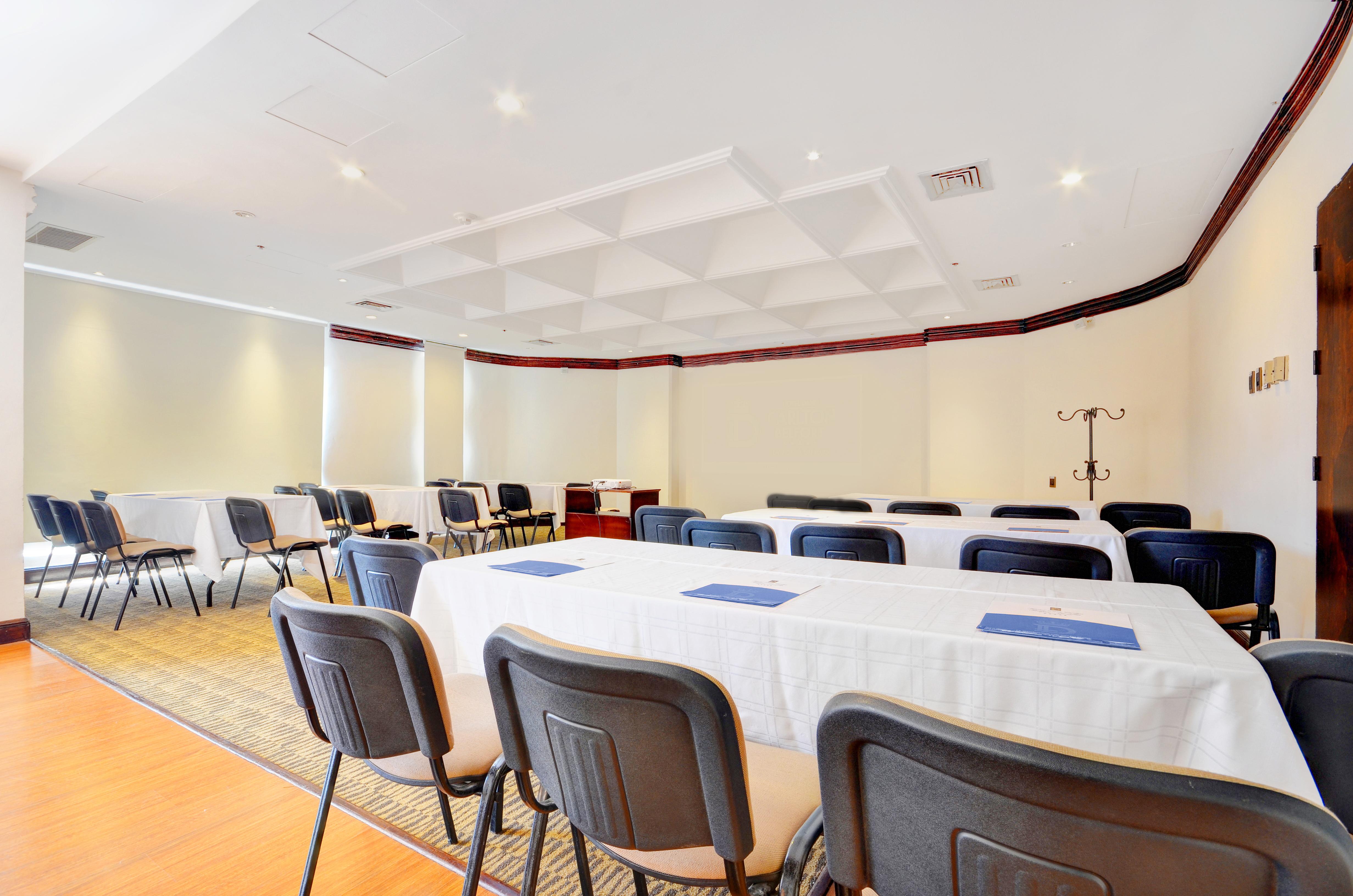 Hotel Dann Carlton Belfort Medellín Eksteriør bilde Meeting room