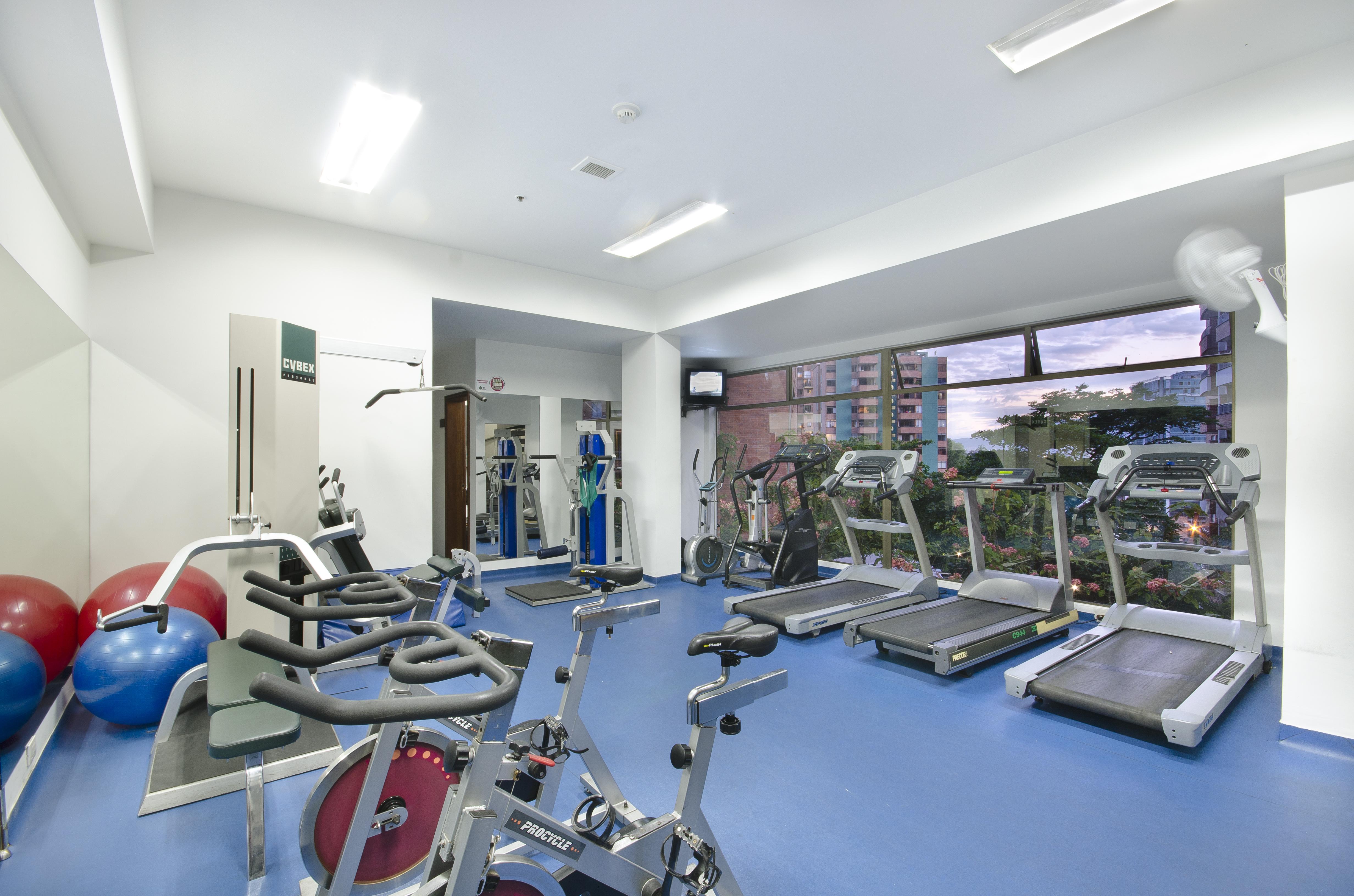 Hotel Dann Carlton Belfort Medellín Eksteriør bilde The gym at the University of Roehampton