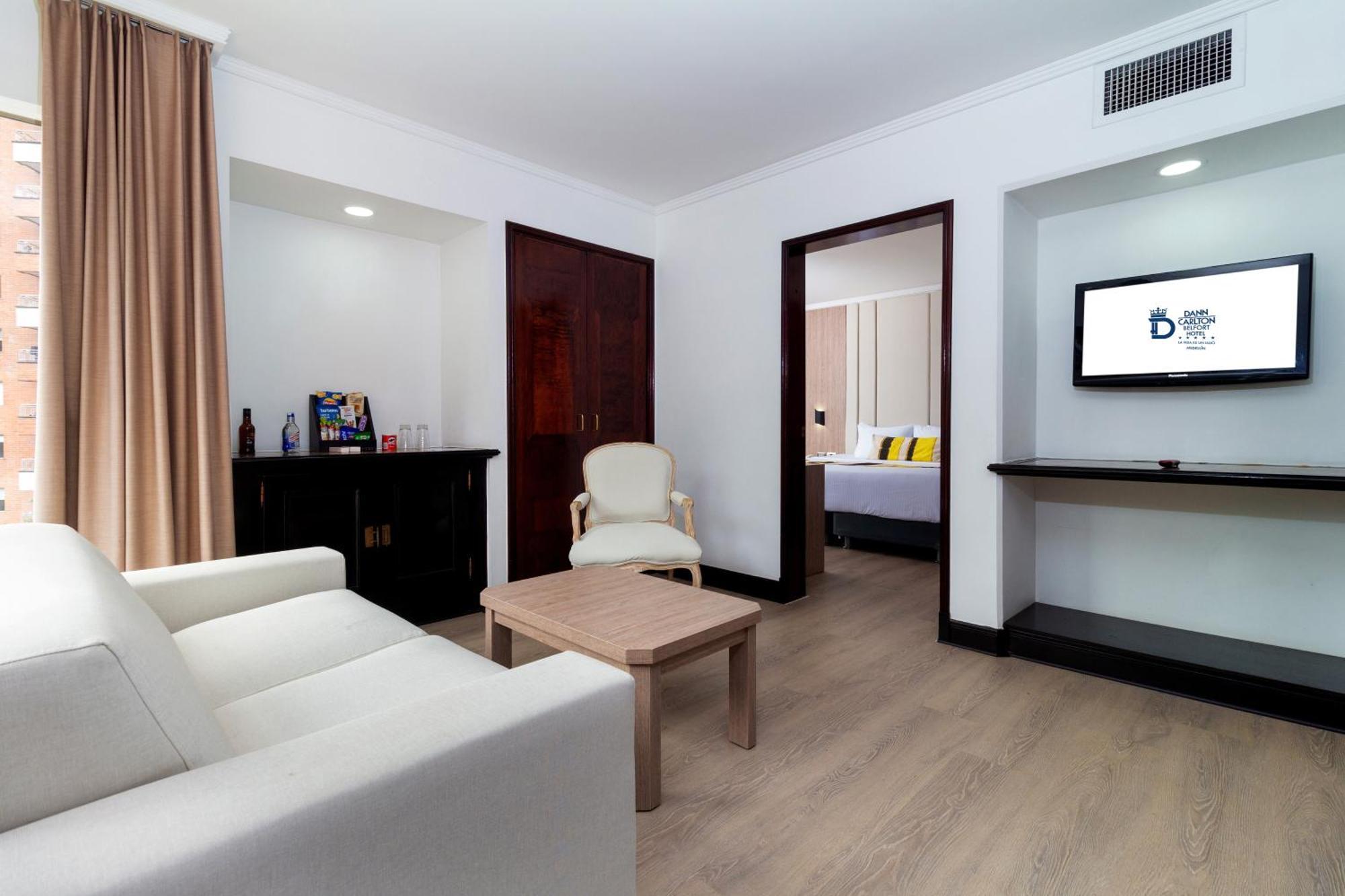 Hotel Dann Carlton Belfort Medellín Eksteriør bilde Suite