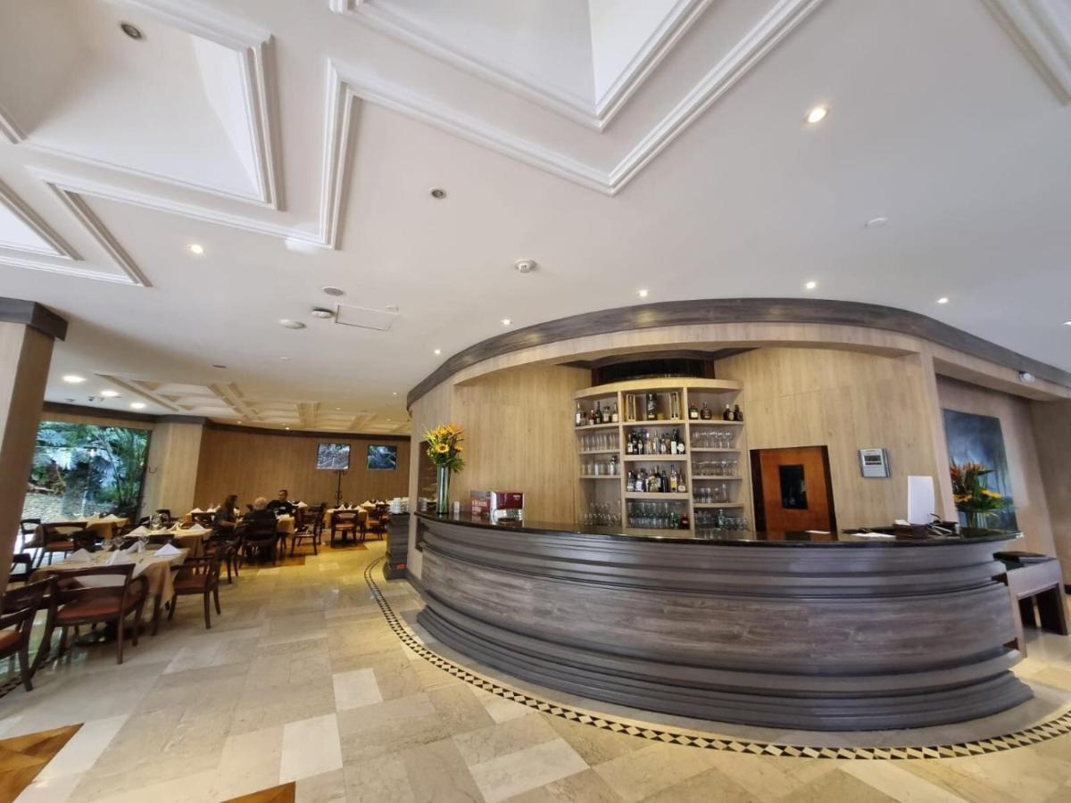 Hotel Dann Carlton Belfort Medellín Eksteriør bilde The lobby bar
