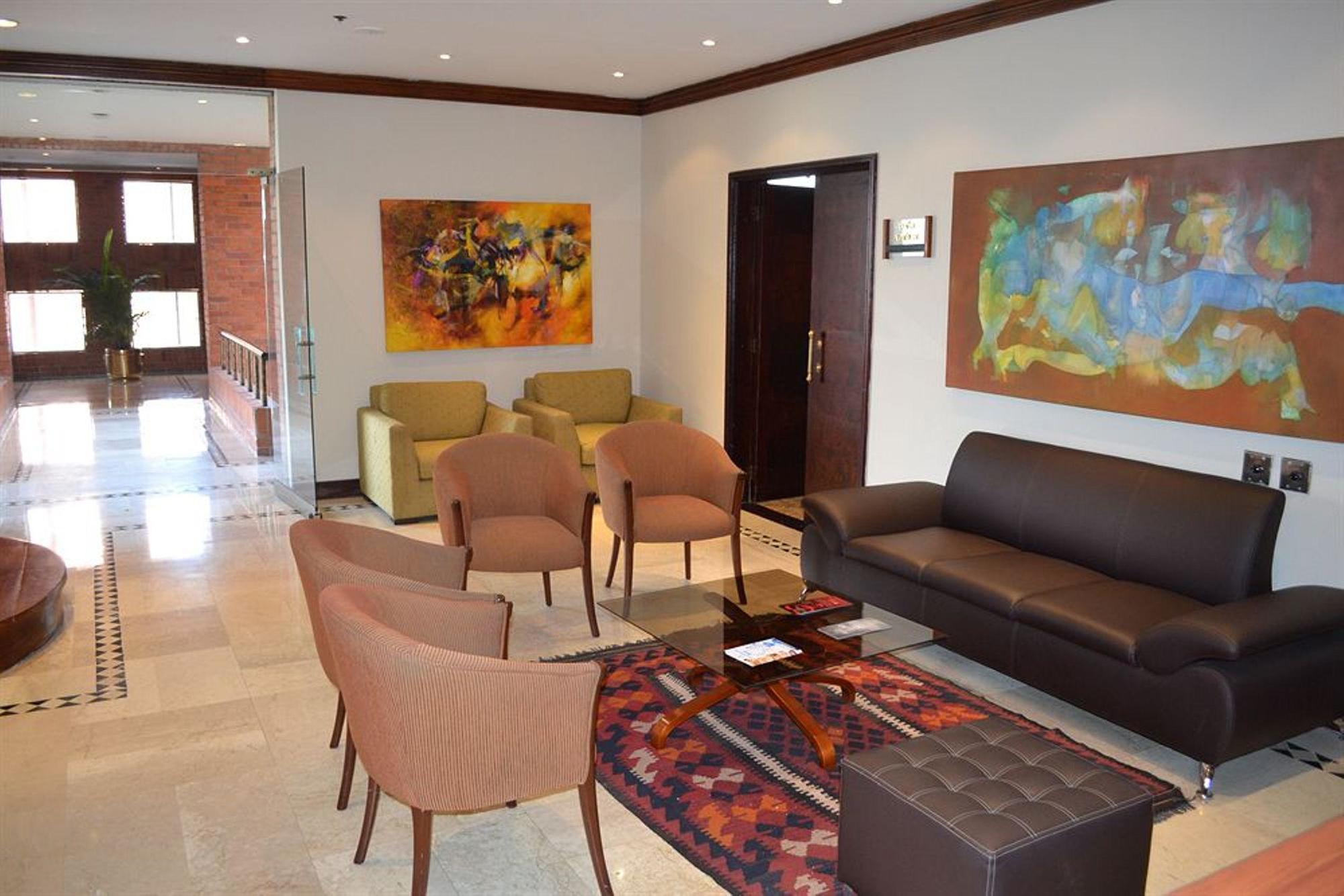 Hotel Dann Carlton Belfort Medellín Eksteriør bilde The lobby of the hotel